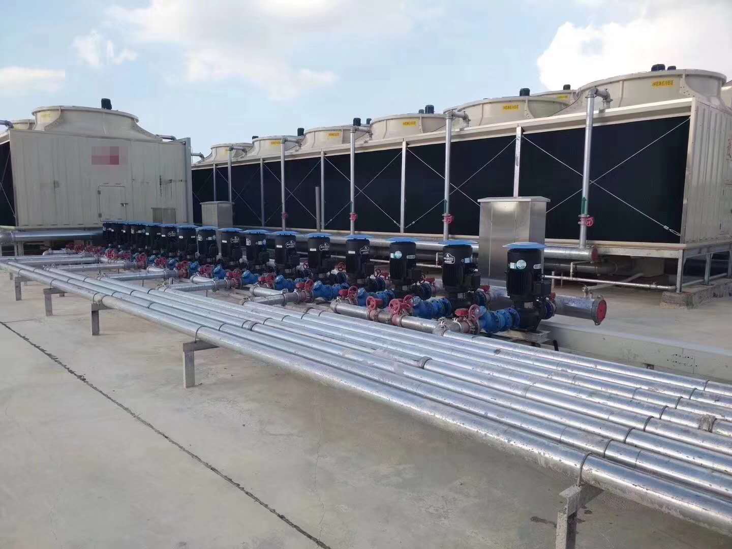 無錫科能中央空調施工現場.jpg
